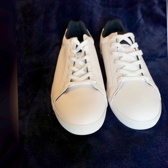 Goodfellow & Co Other - Men’s Retro Style White Sneakers Size 12